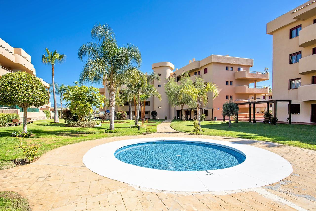 Apartament Lets In The Sun Blue Cala La Cala De Mijas Zewnętrze zdjęcie