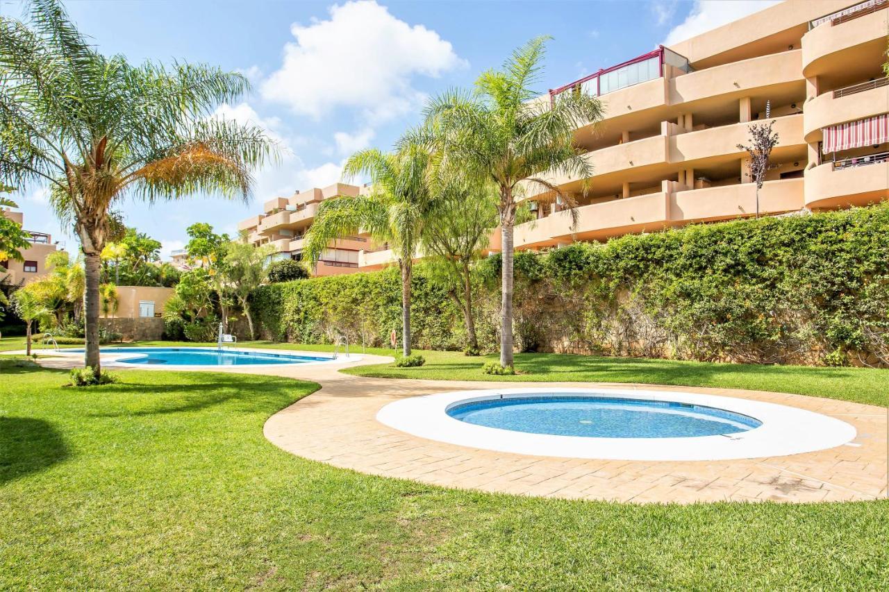 Apartament Lets In The Sun Blue Cala La Cala De Mijas Zewnętrze zdjęcie